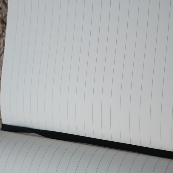 notebook - Picture 4 of 4